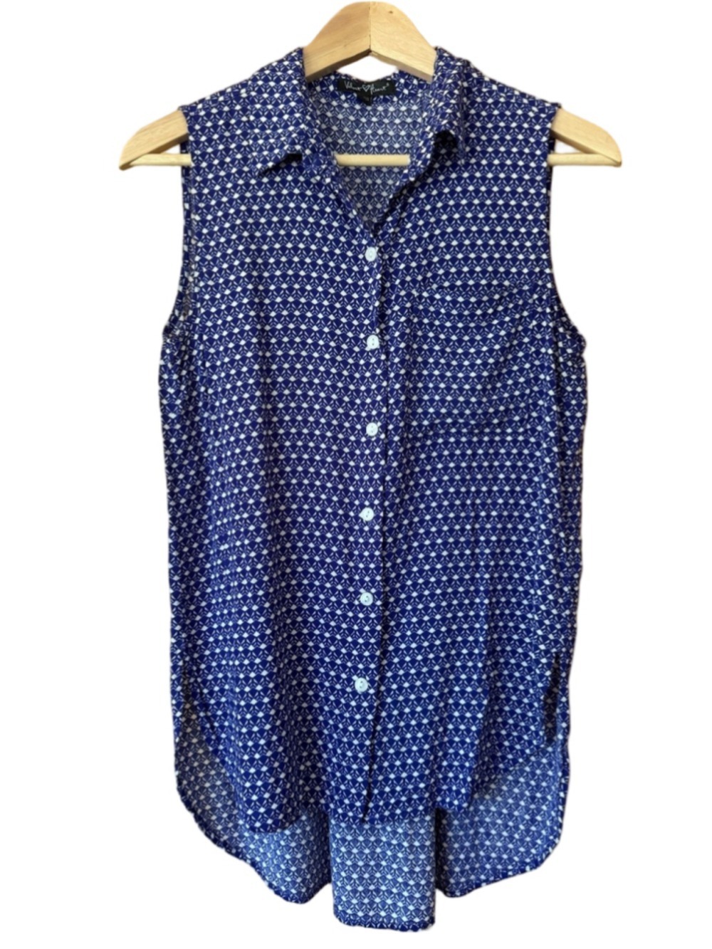 Velvet Heart Sleeveless Button-Front Geometric Print Rayon Blouse size small